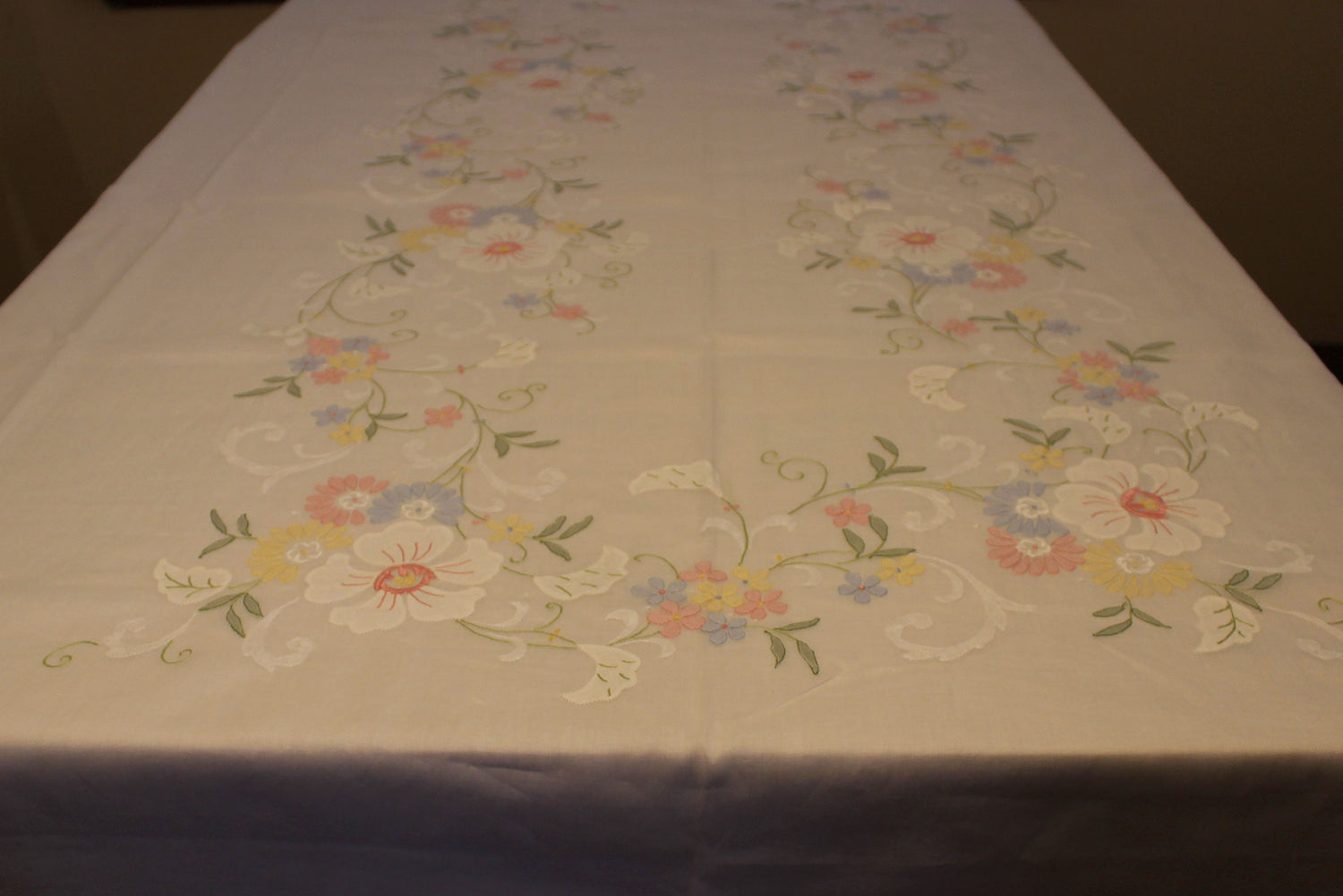 Madeira Organza Banquet Sized Tablecloth with Matching Napkins