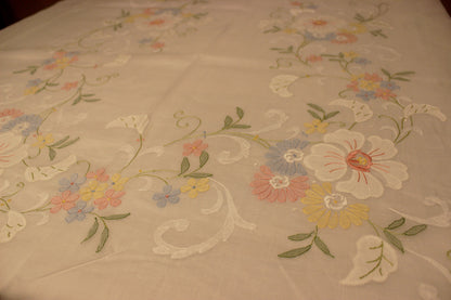 Madeira Organza Banquet Sized Tablecloth with Matching Napkins