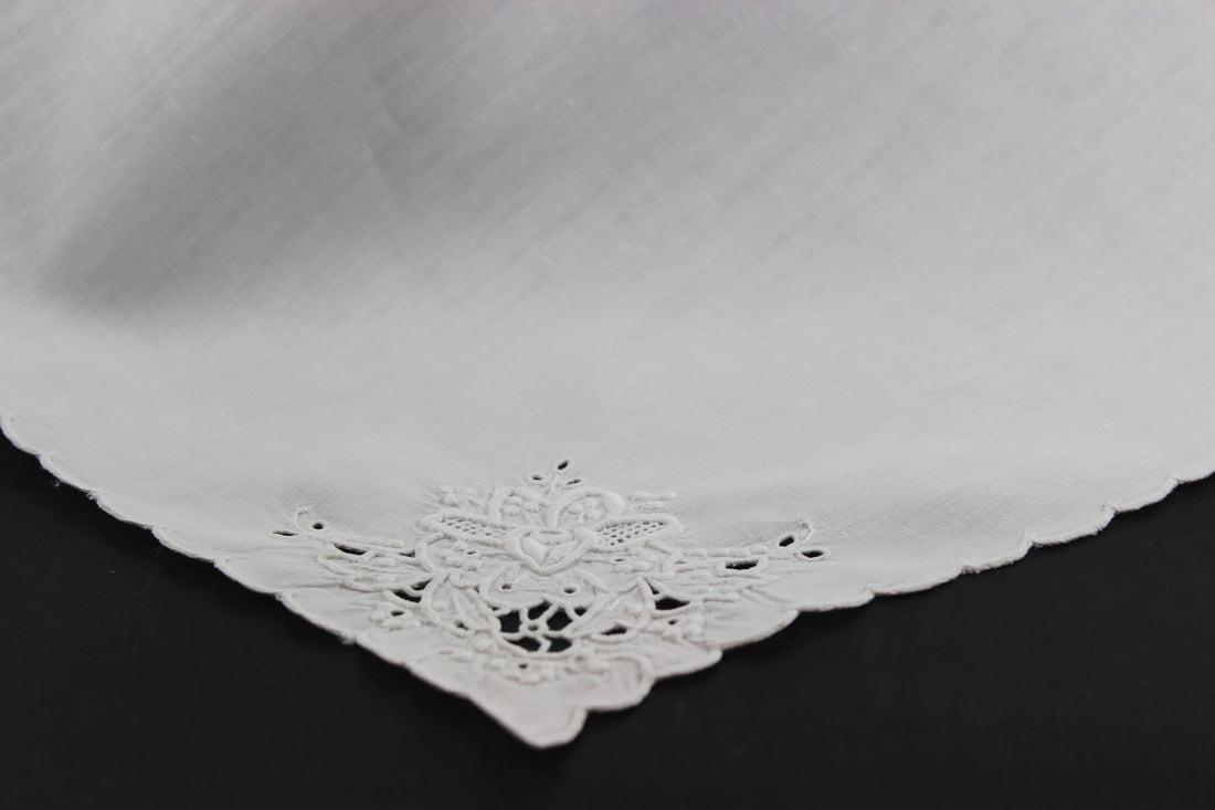 Madeira Hand Embroidered Linen Napkins, White