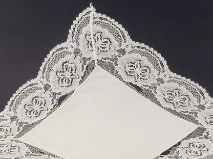 Medium Linen and Lace Delicate Antique Handkerchief