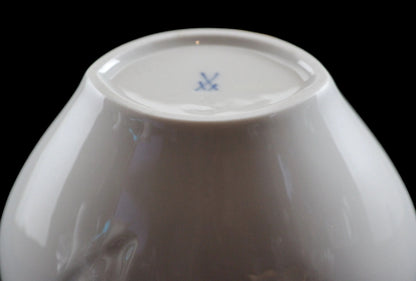 Meissen Small White Porcelain Vase