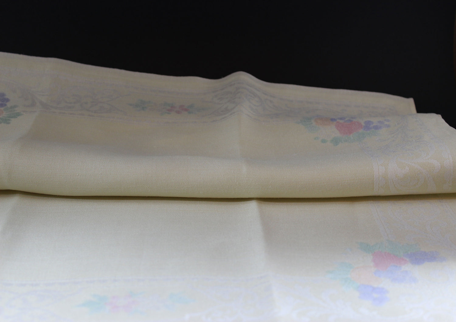 Pale Yellow, Double Damask Large Linen Dinner Napkins Old Bleach