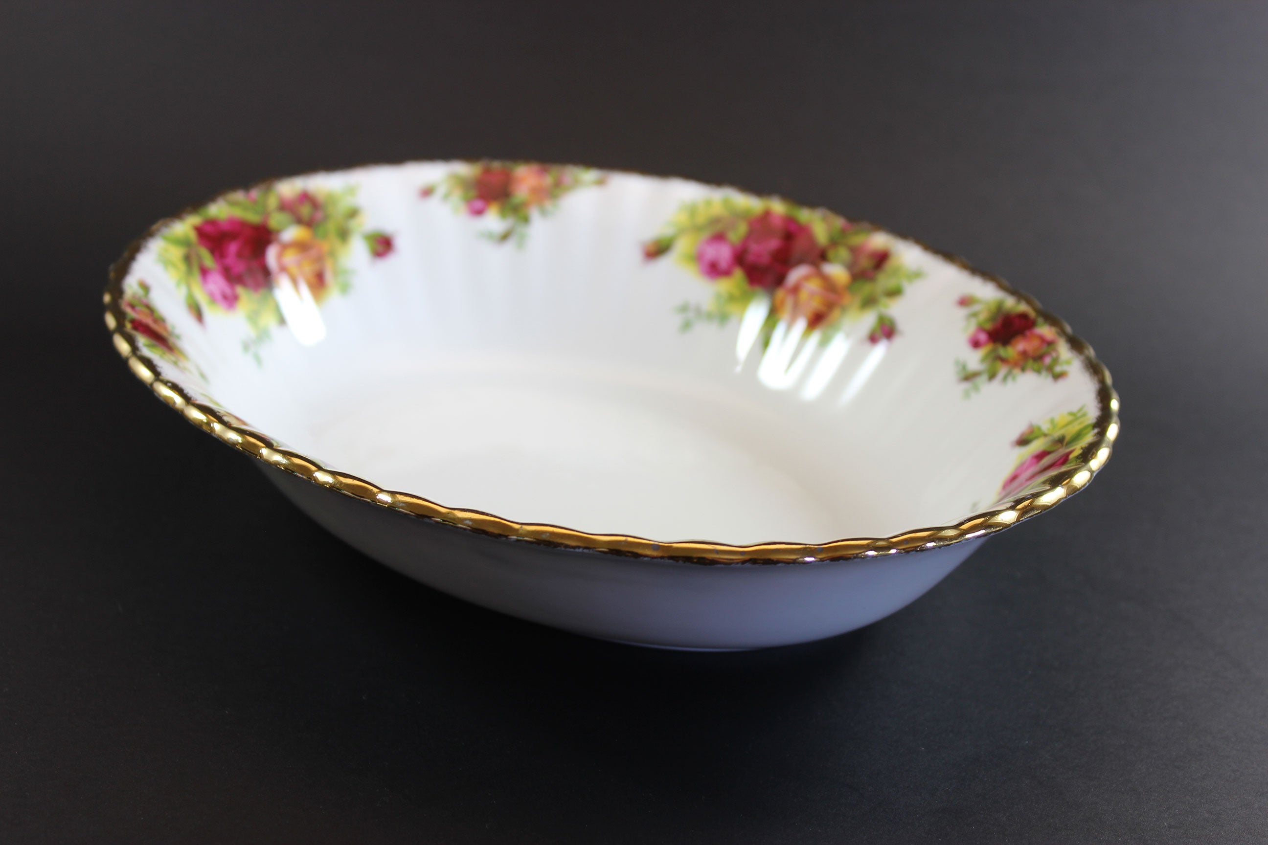 Royal Albert Old Country Roses Oval Serving Bowl_1