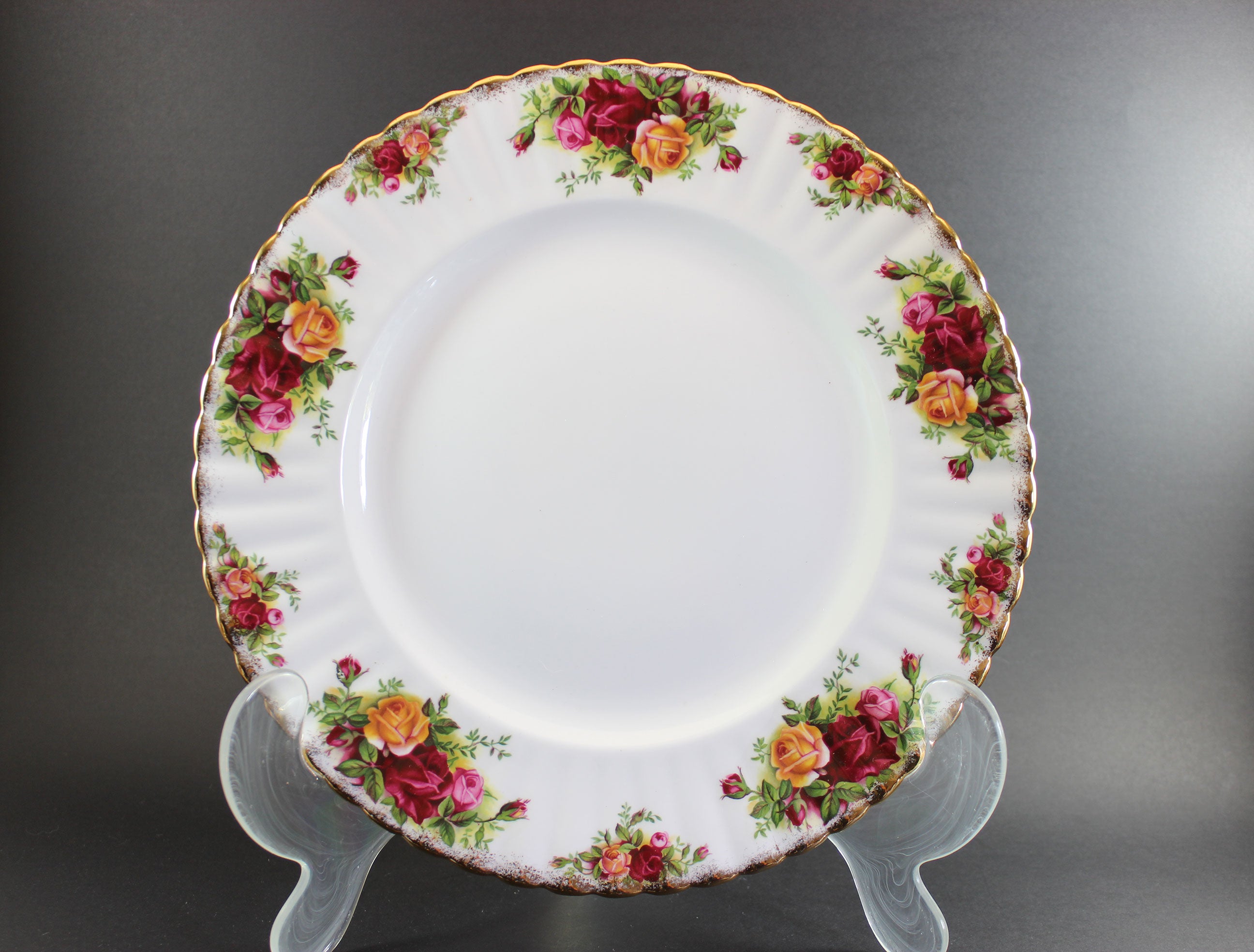 Royal Albert, Old Country Roses, 6 Piece Place Settings, England