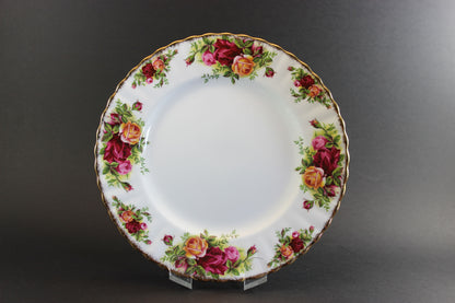Royal Albert, Old Country Roses, 6 Piece Place Settings, England