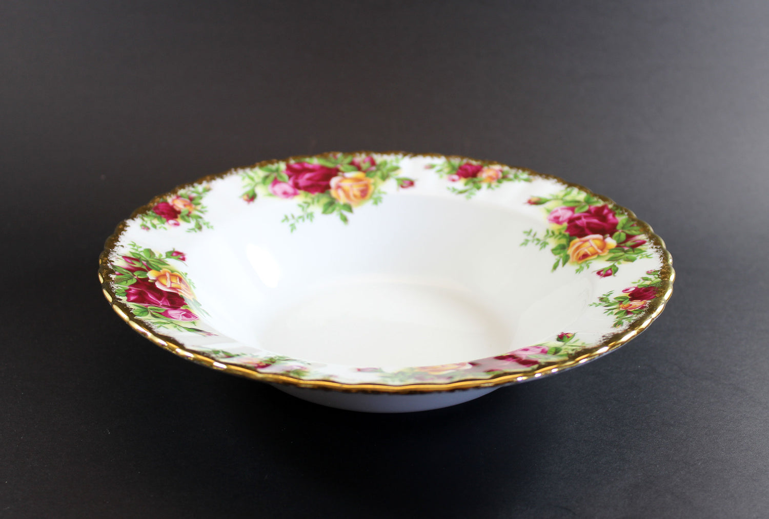 Royal Albert, Old Country Roses, Rimmed Soup Bowls