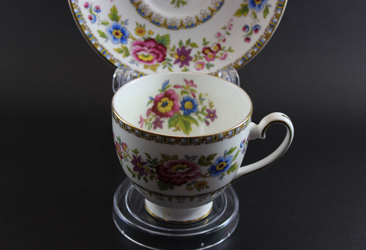 Royal Grafton, Malvern Pattern, 5 Piece Place Settings