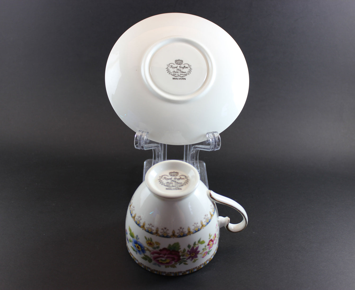 Royal Grafton, Malvern Pattern, 5 Piece Place Settings