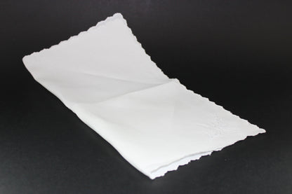 Scalloped Edge, Linen Luncheon or Tea Napkins with White Work Embroidery_1