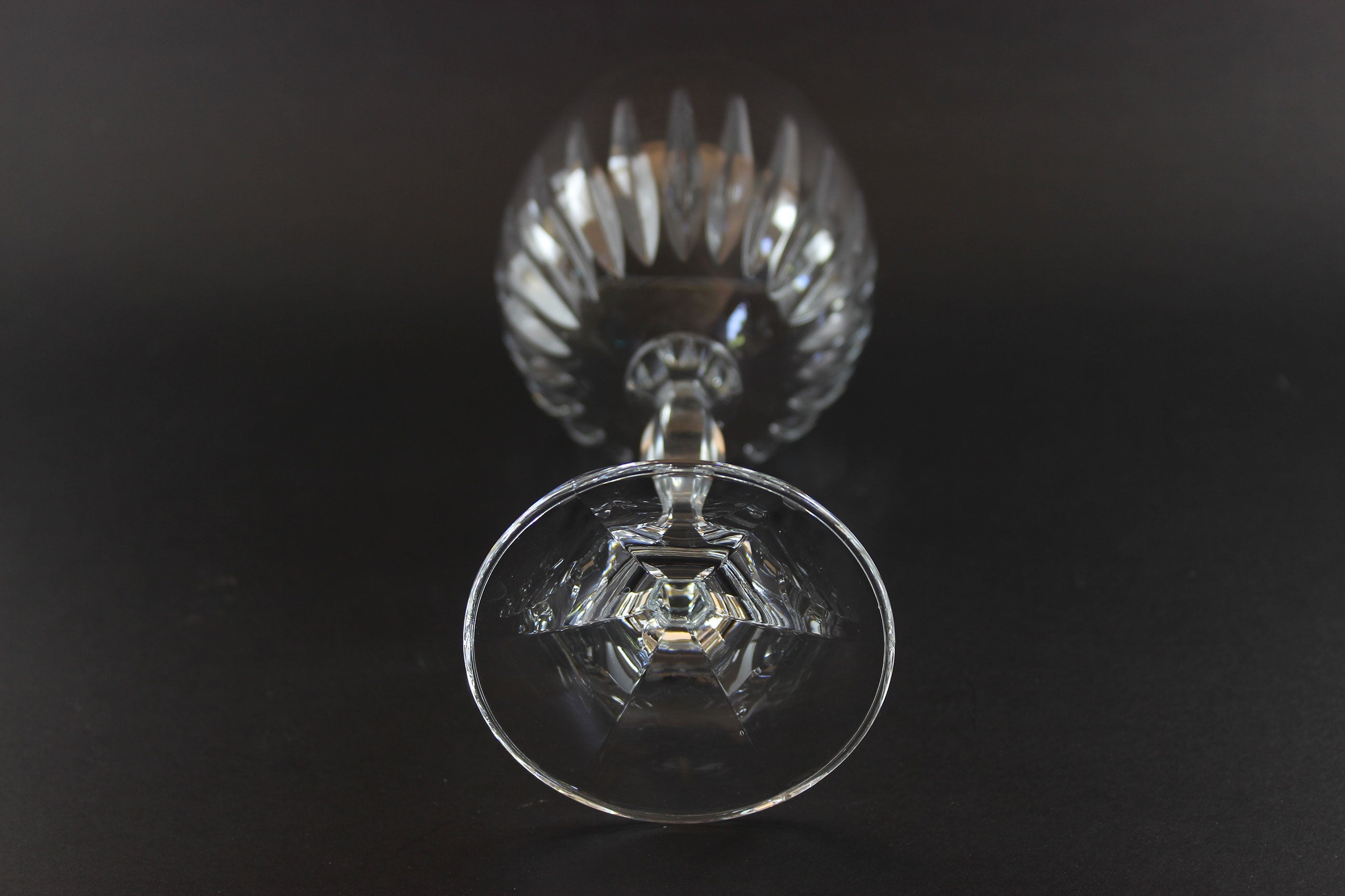 Schott-Zwiesel crystal wine glasses on a dark background