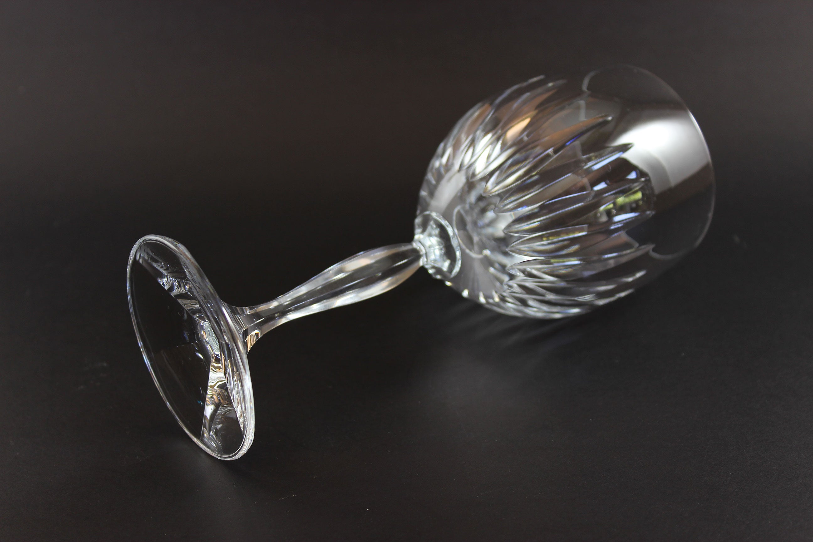 Schott-Zwiesel crystal wine glasses on a dark background