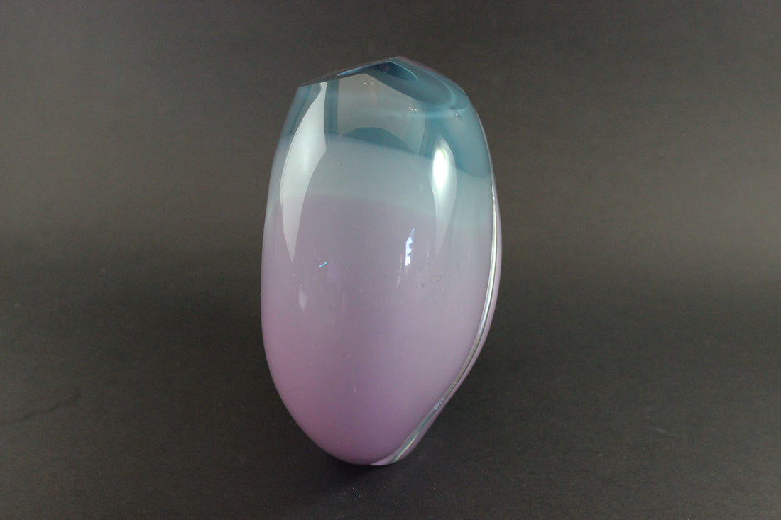 Shirley Elford, Blown Glass Vase