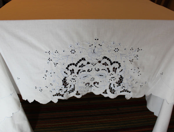 Vintage Cut Work & Embroidered Linen Tablecloth