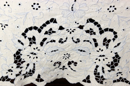 Vintage Cut Work &amp; Embroidered Linen Tablecloth