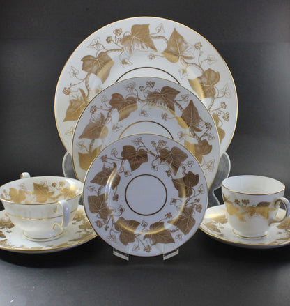 Wedgwood, Golden Ivy Bone China,  7 Piece Place Setting