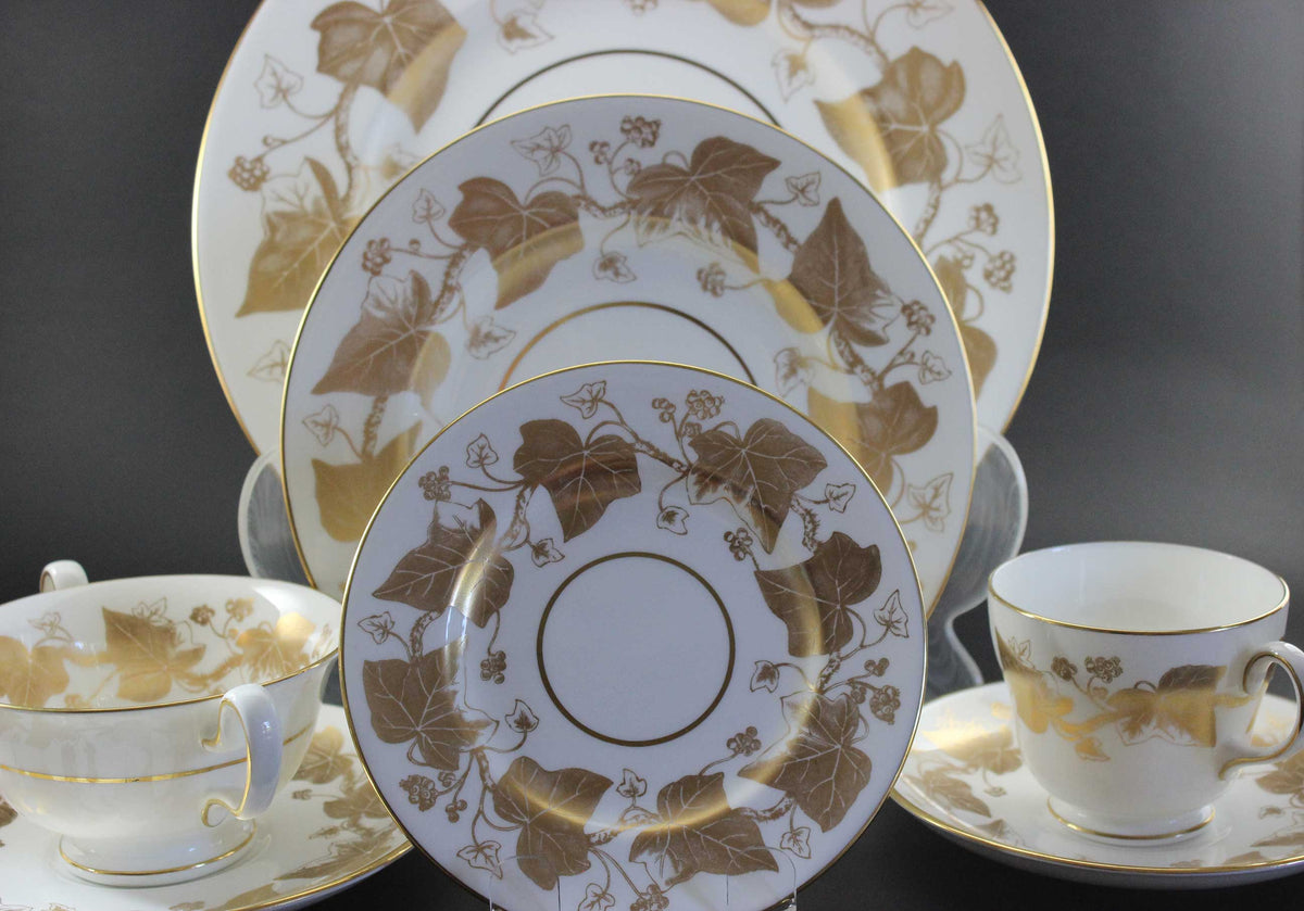 Wedgwood, Golden Ivy Bone China,  7 Piece Place Setting