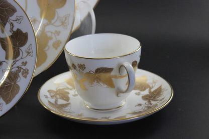 Wedgwood, Golden Ivy Bone China,  7 Piece Place Setting