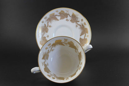 Wedgwood, Golden Ivy Bone China,  7 Piece Place Setting