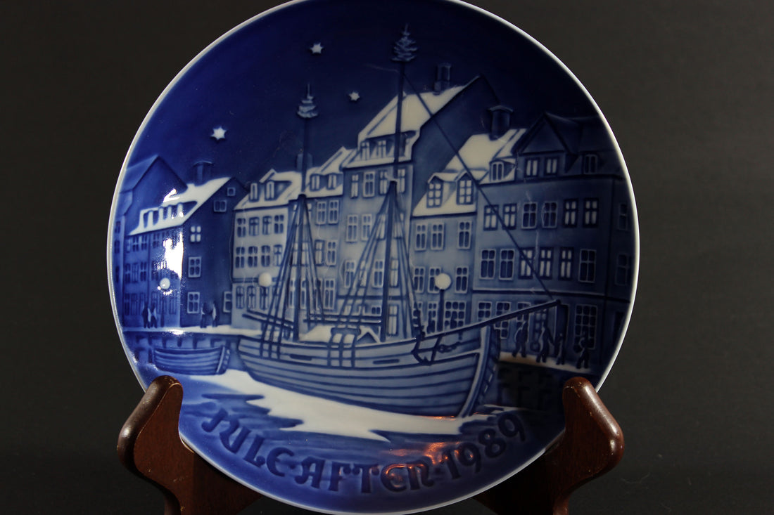 Bing & Grondahl Christmas Plate 1989