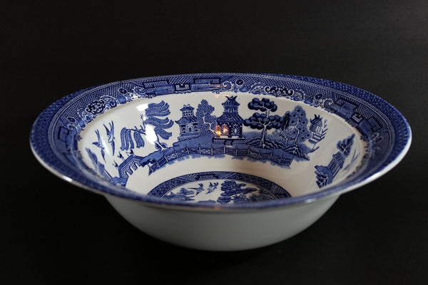 Blue Willow, Serving Bowl, Johnson Brothers
