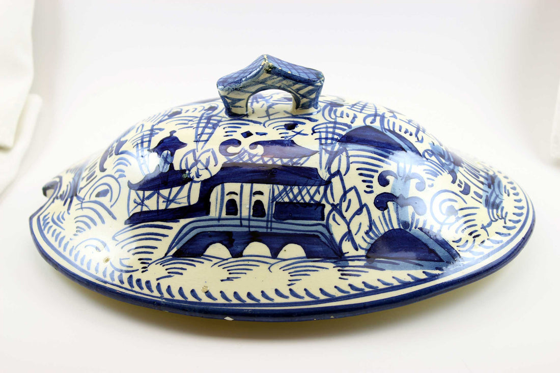 Canton Tureen Lid, Blue and White-19th Century