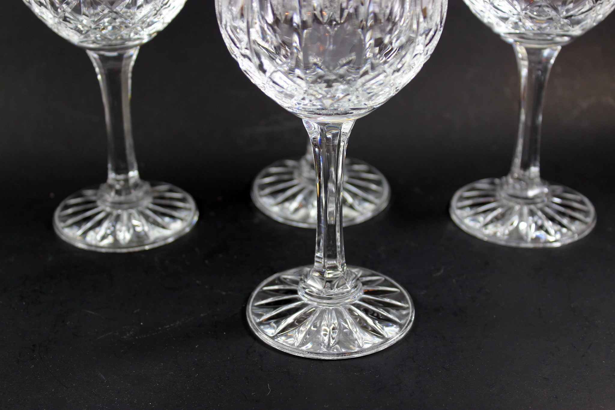 Cross and Olive Red Wine Glasses (4)