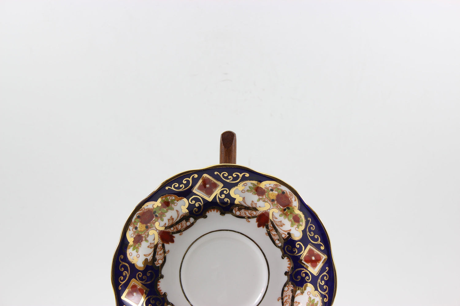 Royal Albert Bone China, Heirloom Pattern, Tea