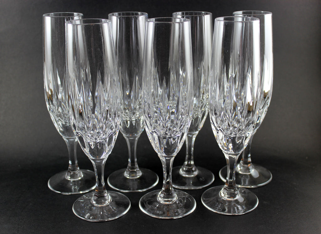 Champagne Flutes Mikasa Uptown Wedding Toasting Glasses Hand Blown  Champagne *