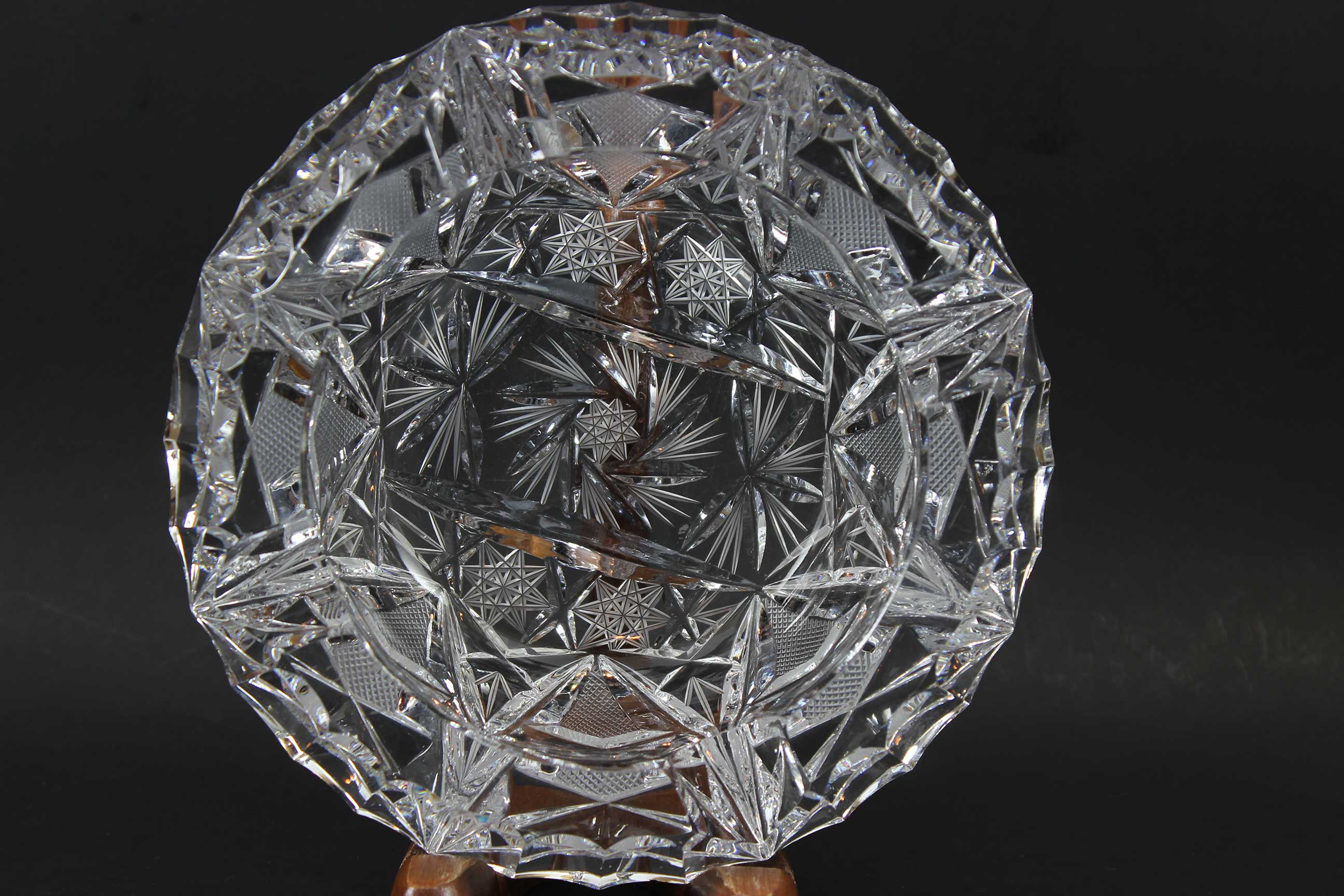 Pinwheel Crystal, Large Heavy Ashtray
